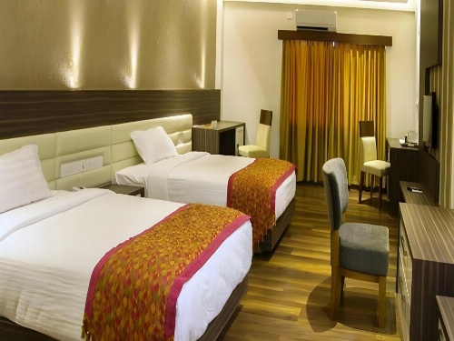 Emarald Hotel Calicut image 40